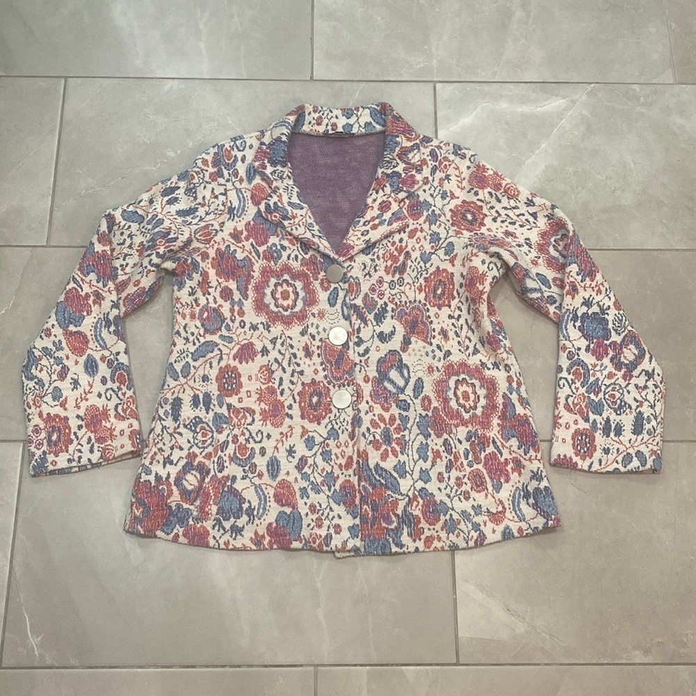 EUC Robert Kitchen Knit Textured Light Coat Sweater